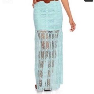 Maxi skirt